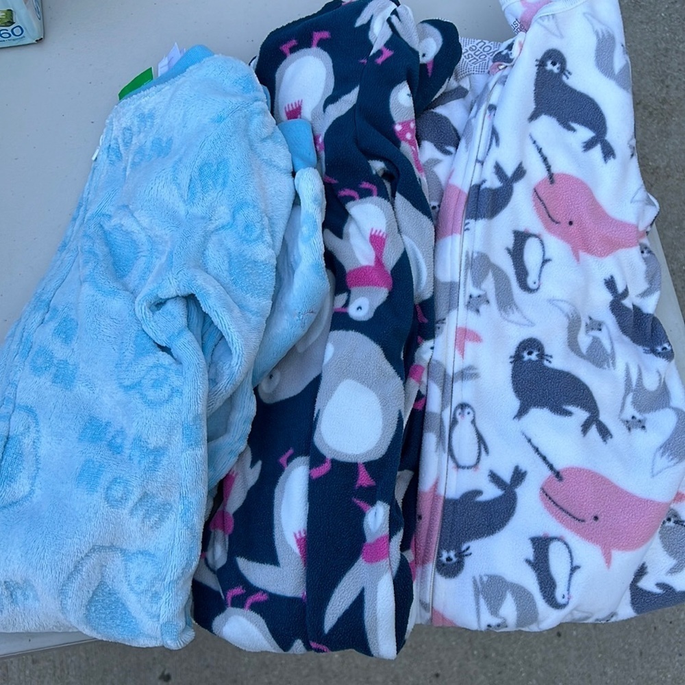 Lot of 3 kids sleepers